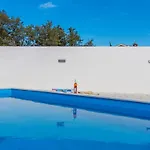 Blue House With Private Pool Nova Vas (Porec)